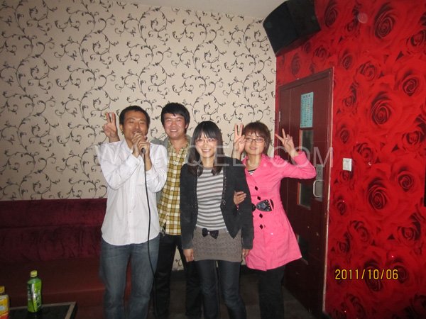 2011年10月，鄭州企鵝糧油機械有限公司--外貿部，十一國慶節(jié)團體活動！(圖3)