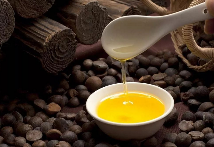 企鵝牌茶籽油雙螺桿榨油機，用心制造獲得客戶認可(圖1)